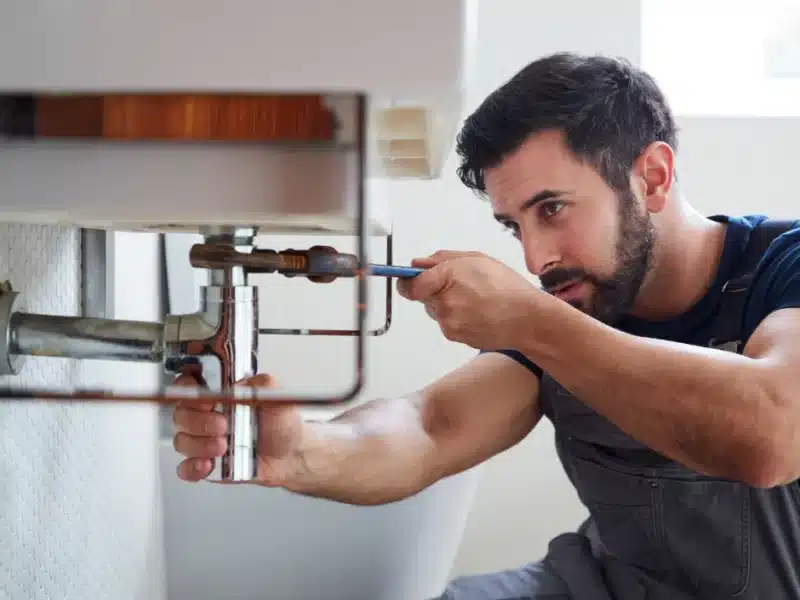 سباك 24 ساعة